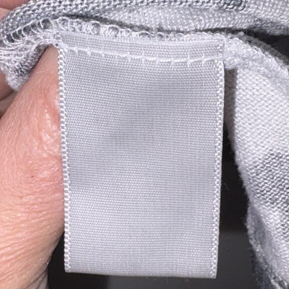 Altar'd State Black & White Cow Print Soft Cropped Oversized Long Sleeve Top XS - Picture 7 of 8